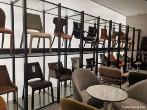 Read more about the article A Dining Chair Supplier in Foshan Nanhua Furniture Market